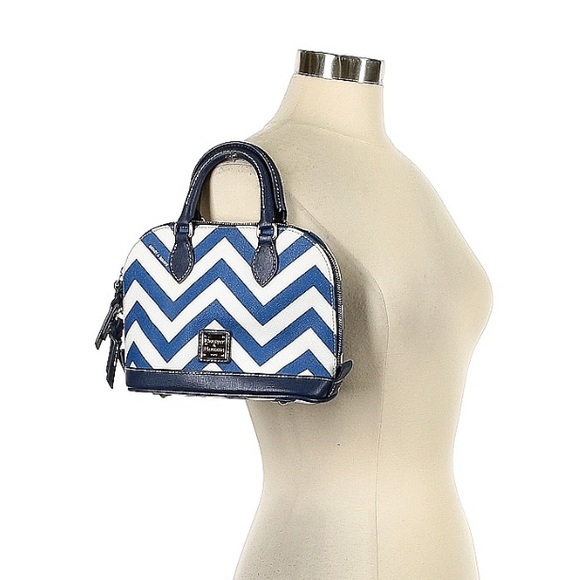 ⭐️ HOST PICK ⭐️ NWOT Tag Dooney & Burke Purse - Picture 3 of 15